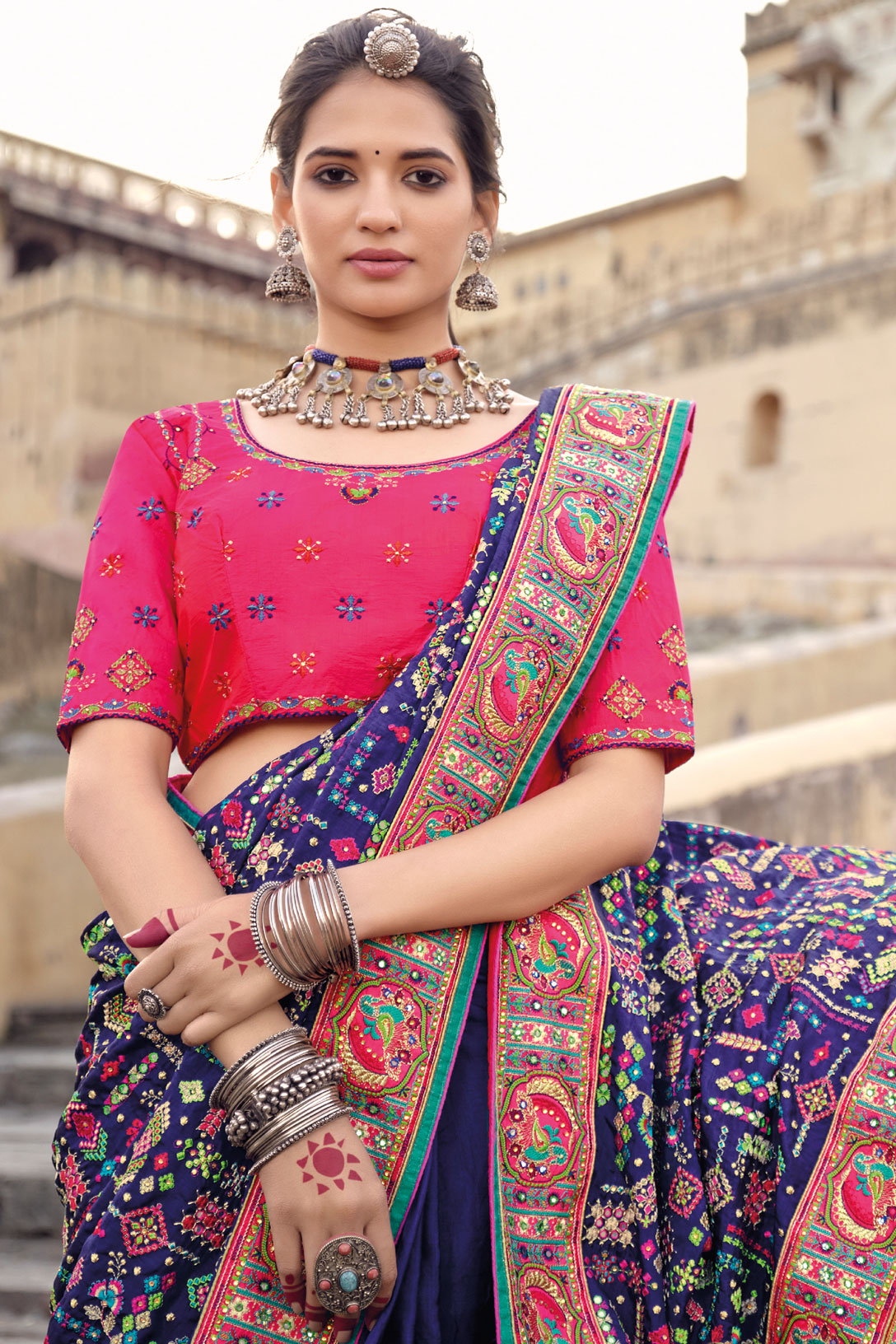 Purple pure silk saree with heavy aanchal red golden border and pink printed blouse (Unstitched)