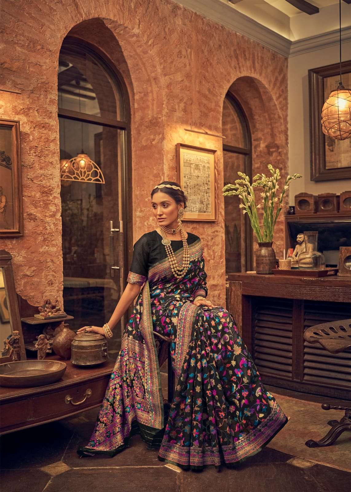 Purple pure silk saree with heavy aanchal golden border and printed blouse (Unstitched)