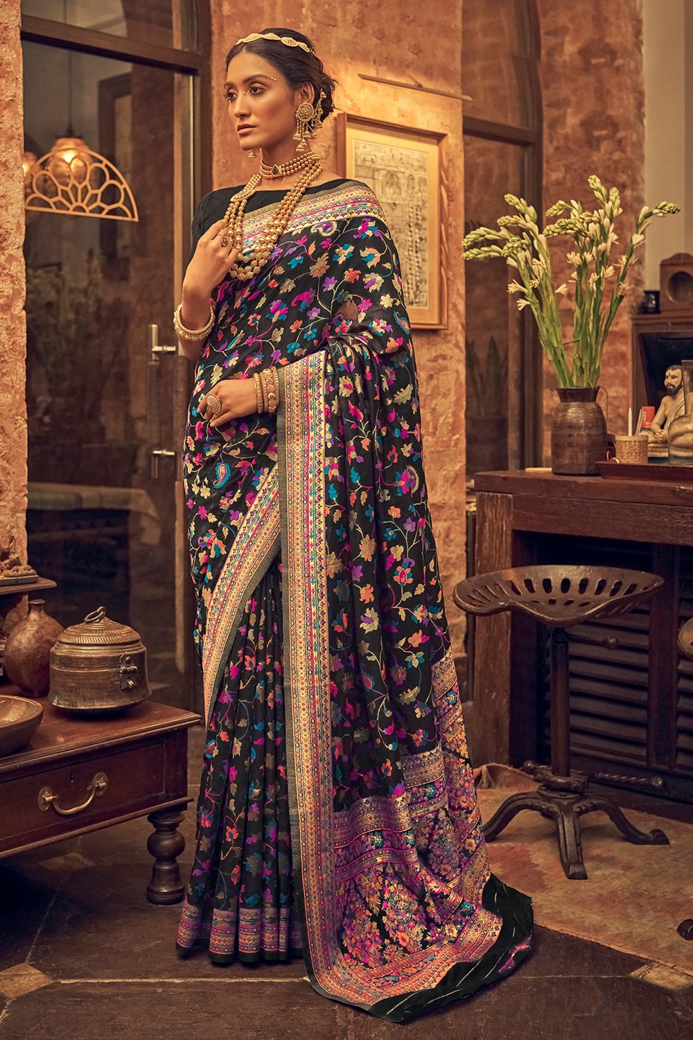 Purple pure silk saree with heavy aanchal golden border and printed blouse (Unstitched)