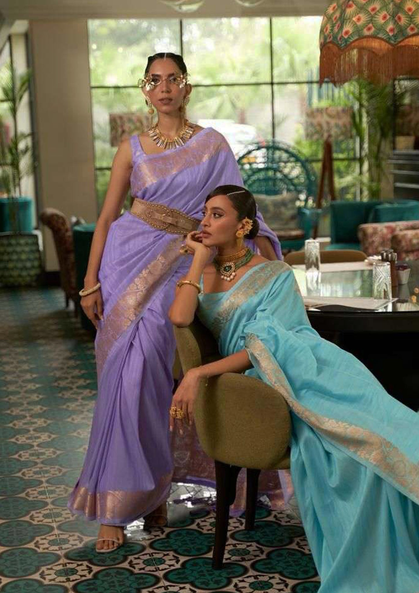 Lavender pure silk saree with designer border and purple colored blouse (Unstitched)