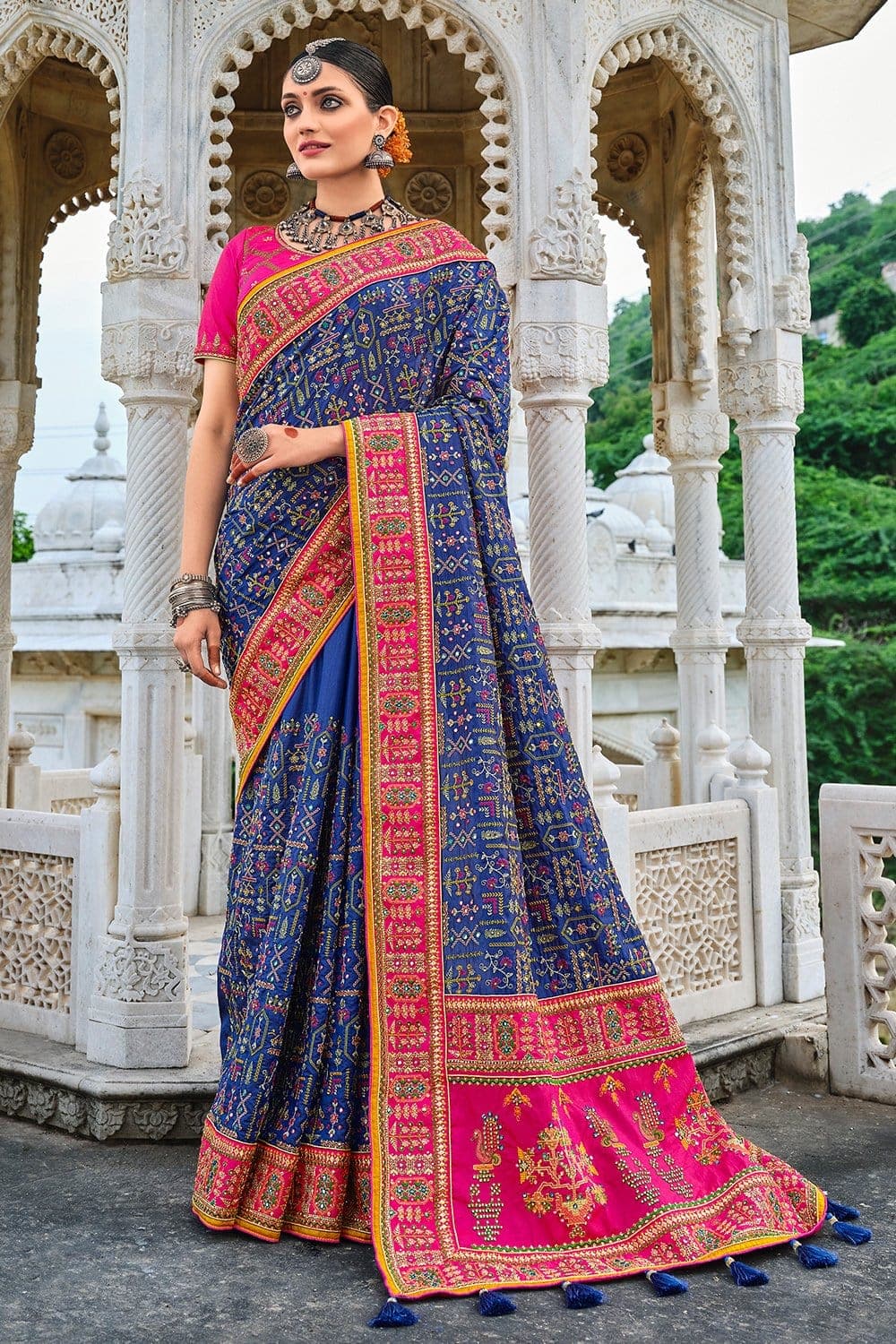 Midnight Blue Banarasi pure silk saree with heavy aanchal Pink border and printed blouse (Unstitched)