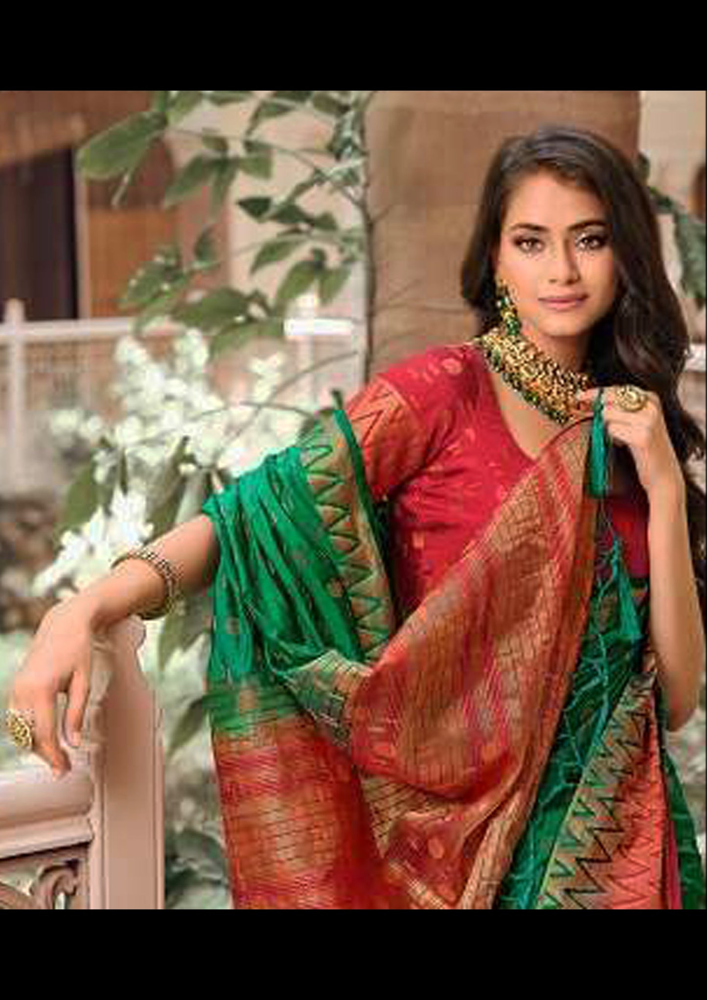 Green Pure Silk Saree With Red Blouse and Border (Unstitched)