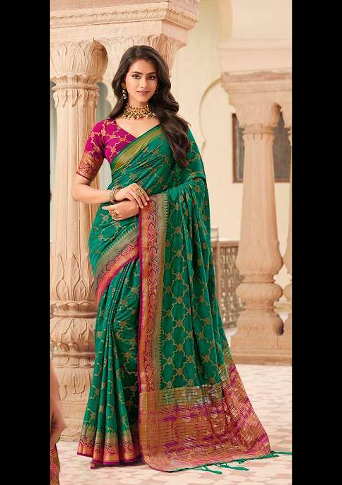 Green Pure Silk Saree With Rani Pink Blouse And Border (Unstitched)