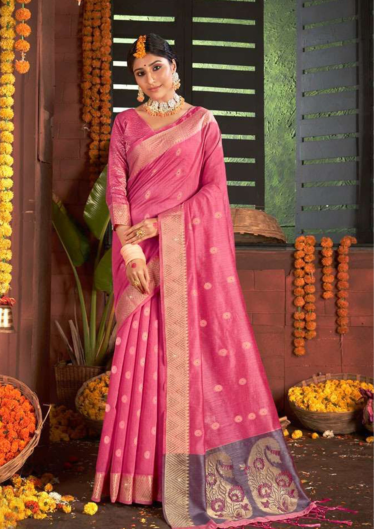 Pink pure silk saree with golden border and pink blouse (Unstitched)