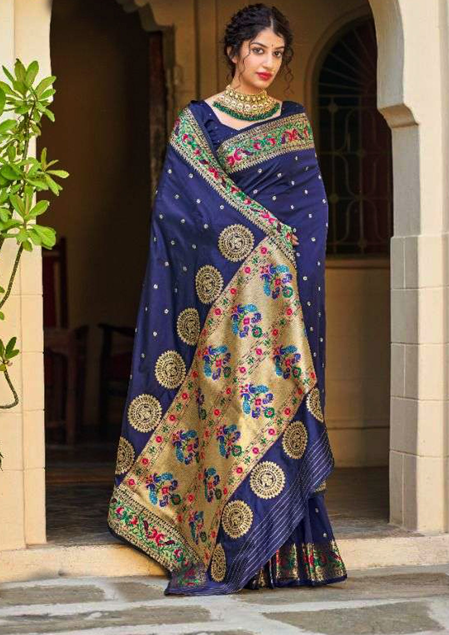 Royal Blue pure silk saree with heavy aanchal golden border and blue blouse (Unstitched)