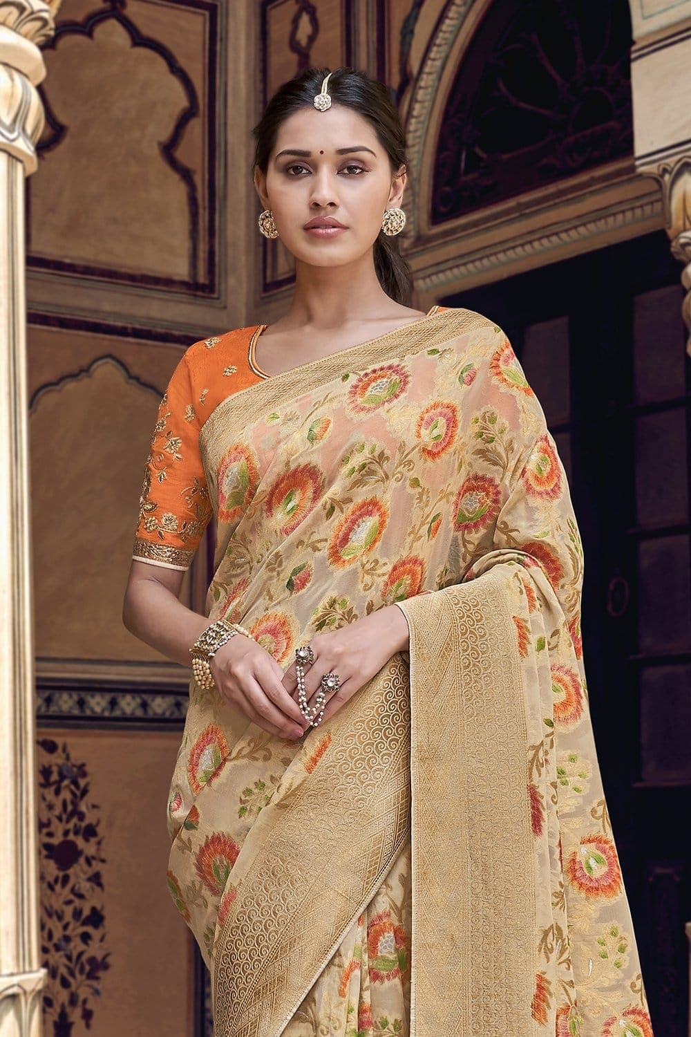 Pastel Beige pure silk saree with heavy aanchal golden border and printed blouse (Unstitched)